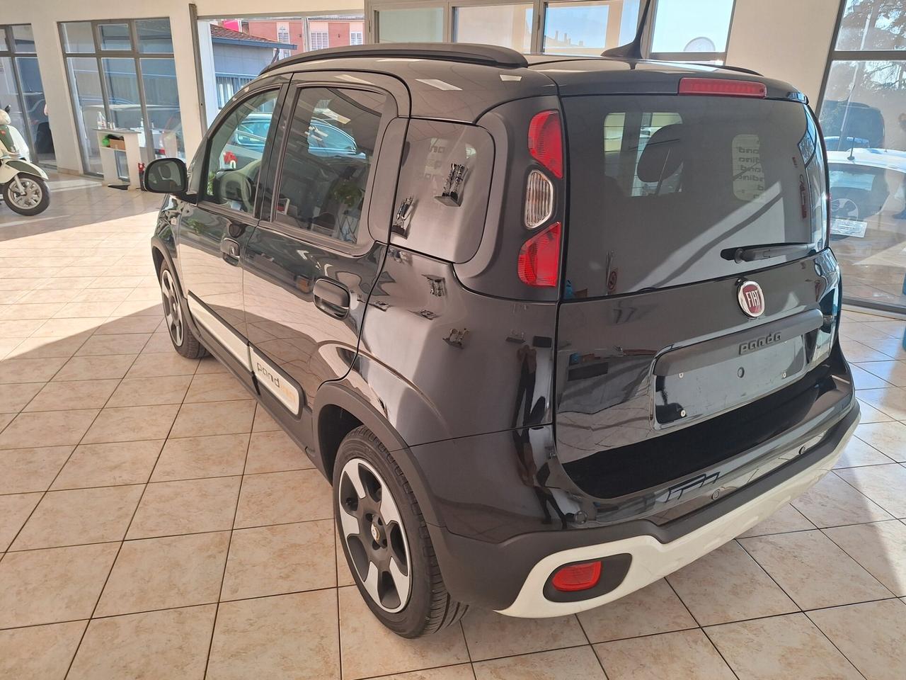 Fiat Pandina Cross 1.0 FireFly S&S Hybrid