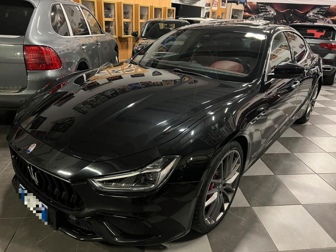 Maserati Ghibli V6 Diesel 275 CV Granlusso - black edition - tetto- Restyling