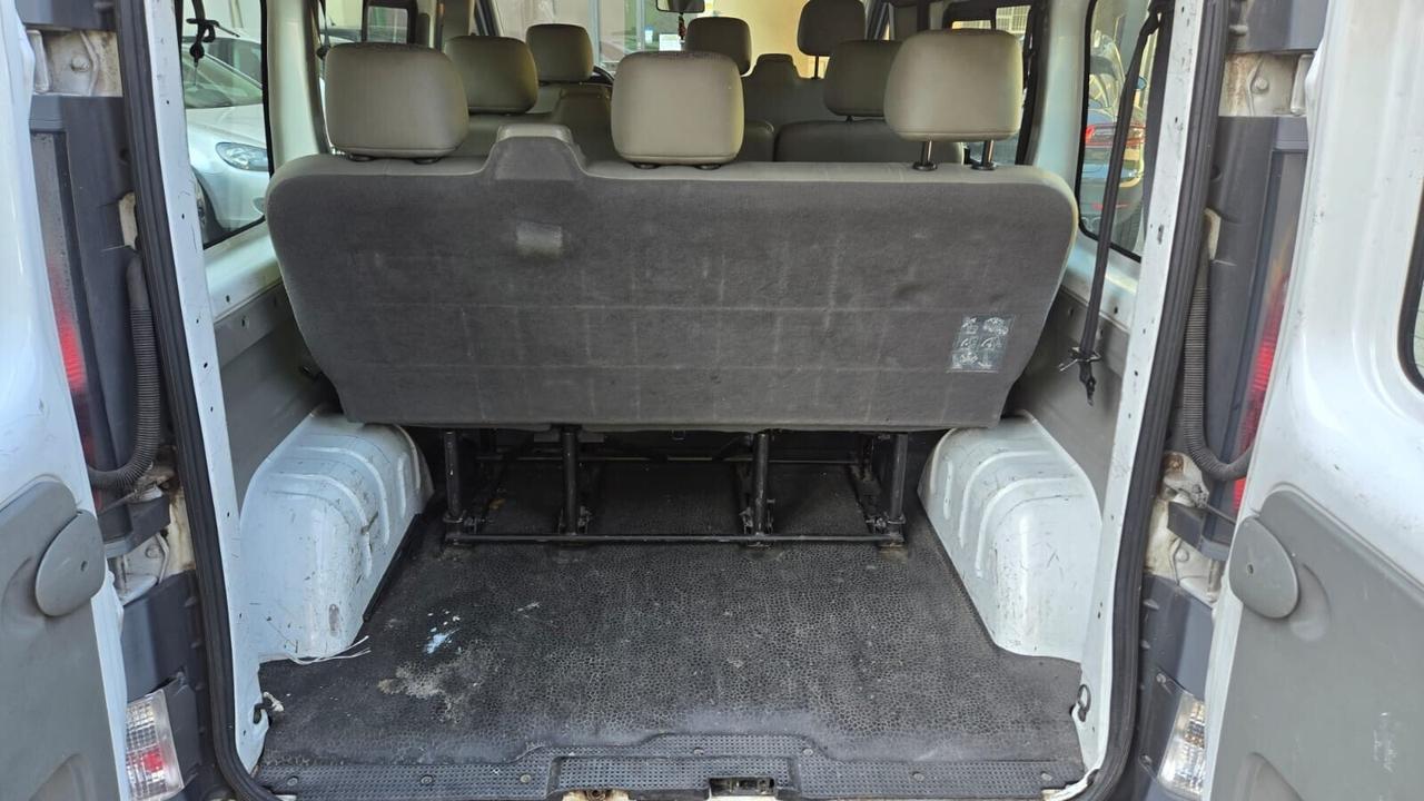 Renault Trafic T29 1.9 dCi/100CV PC-TN Combi