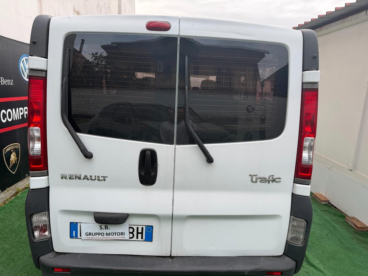 Renault Trafic 2008 2.0 dCi 9 POSTI LEGGI TUTTO!