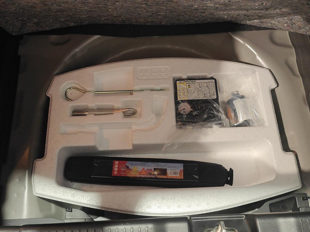 Suzuki Swift 1.2 Hybrid 4WD AllGrip Top