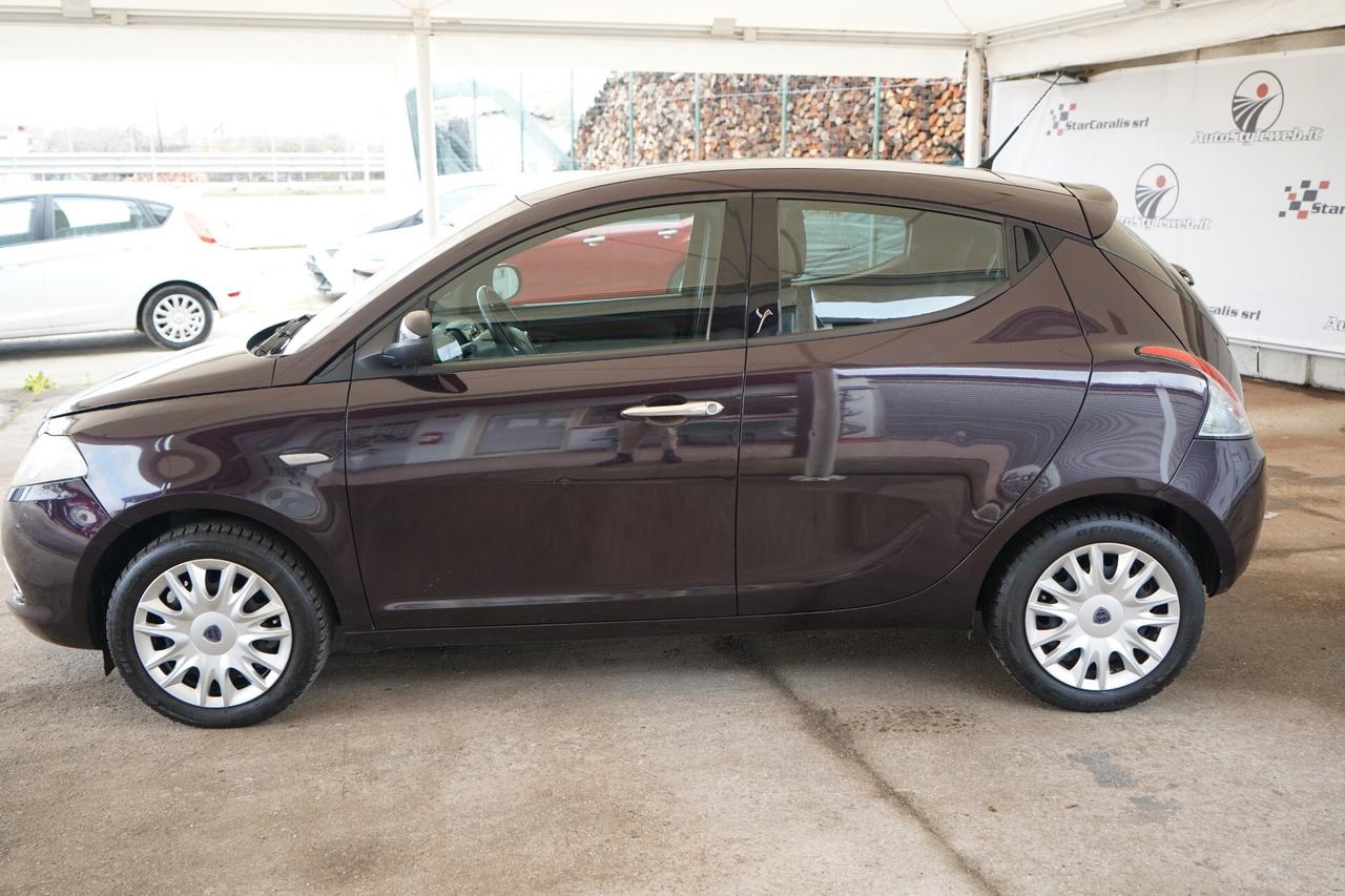 Lancia Ypsilon 1.2 69 CV 5 porte Platinum