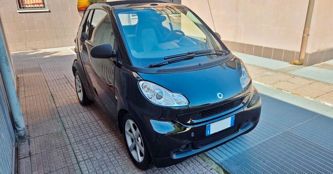 Smart ForTwo 1000 52 kW MHD coupé pulse