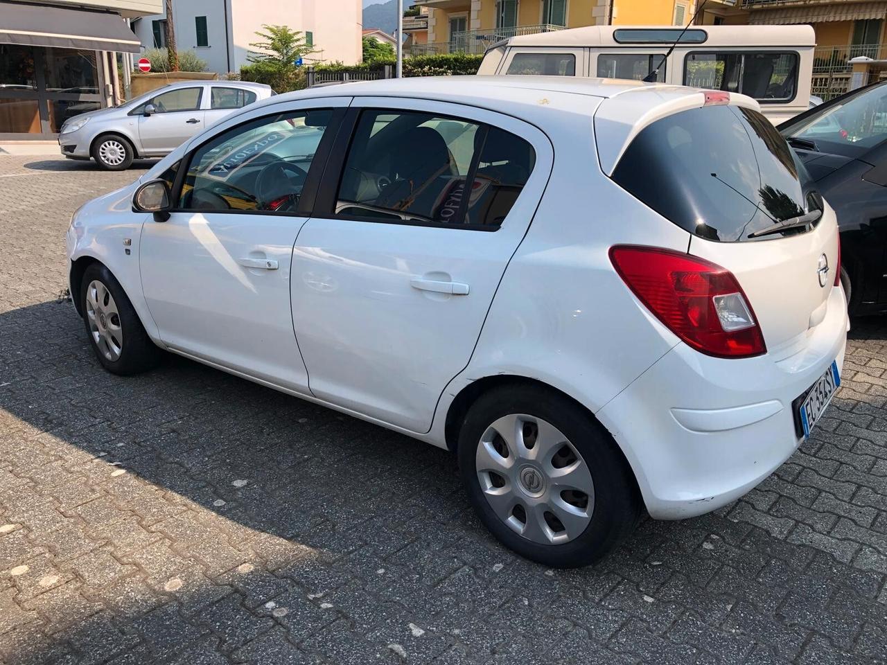 Opel Corsa 1.2 5 porte GARANZIA EUROPEA CONFORMGEST COMPLETA 12 MESI RINNOVABILE FINO A 36 MESI!!!