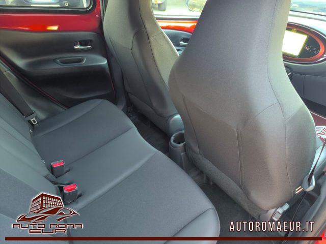 TOYOTA Aygo X 1.0 VVT-i 72 CV 5 porte Lounge Air CARPLAY! NAVI!