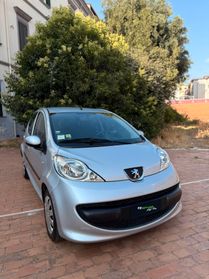 Peugeot 107 1.0 68CV 5p. Sweet Years