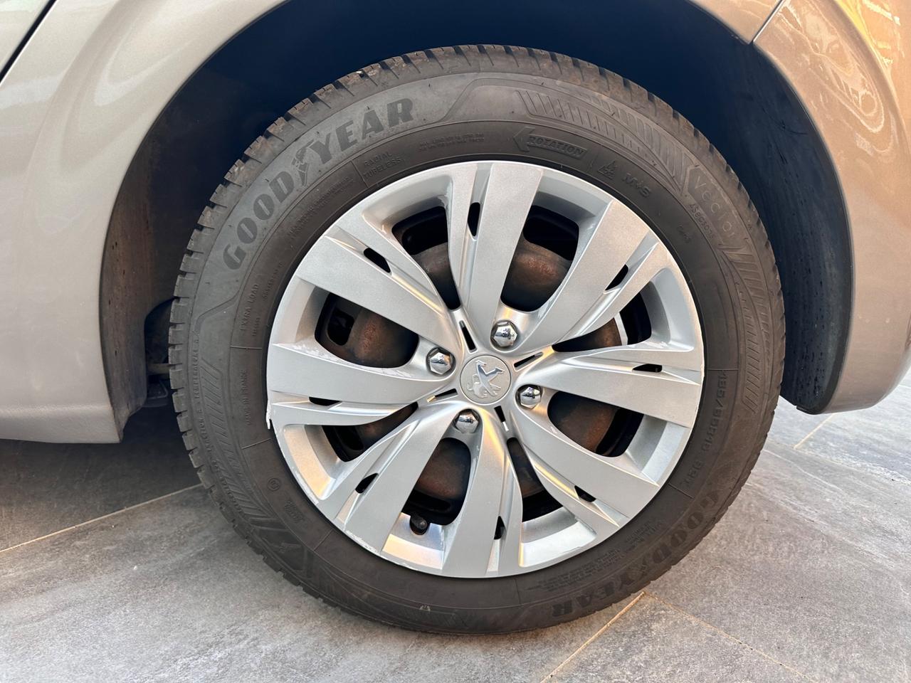 Peugeot 208 1.4 HDi 68 CV 5 porte Active