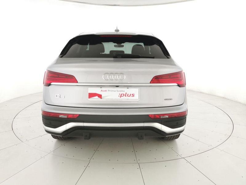 Audi Q5 Sportback 40 2.0 tdi mhev 12V S line quattro s-tronic