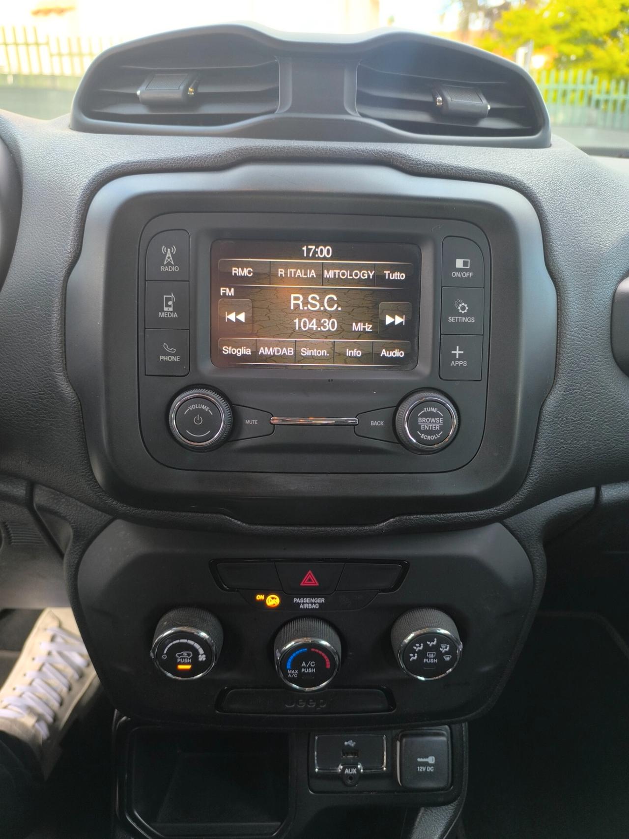 Jeep Renegade 1.6 E-TorQ EVO Sport