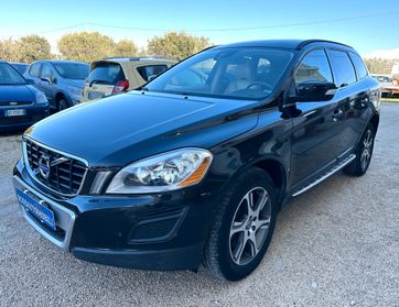 Volvo XC 60 D5 AWD Momentum AWD Perfetta Garantita