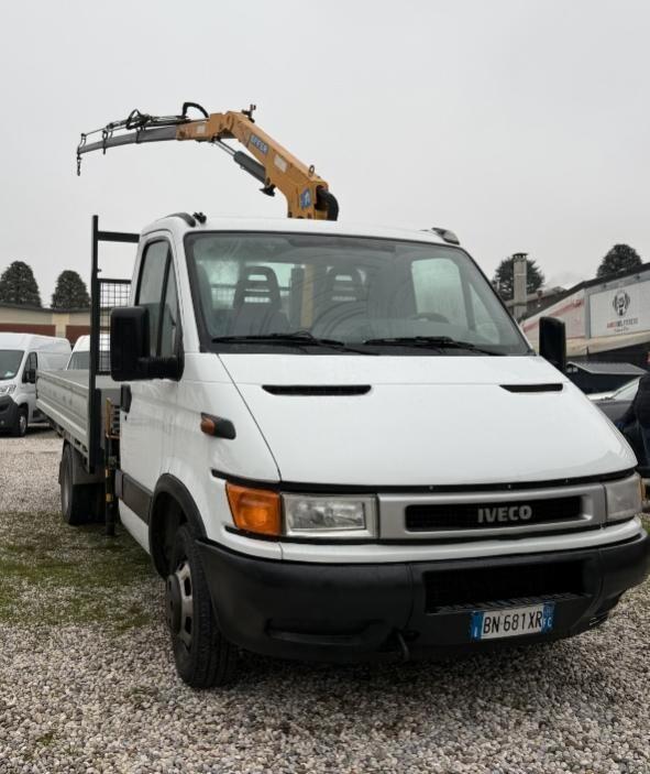 Iveco Daily 35C11A Cassonato con Gru