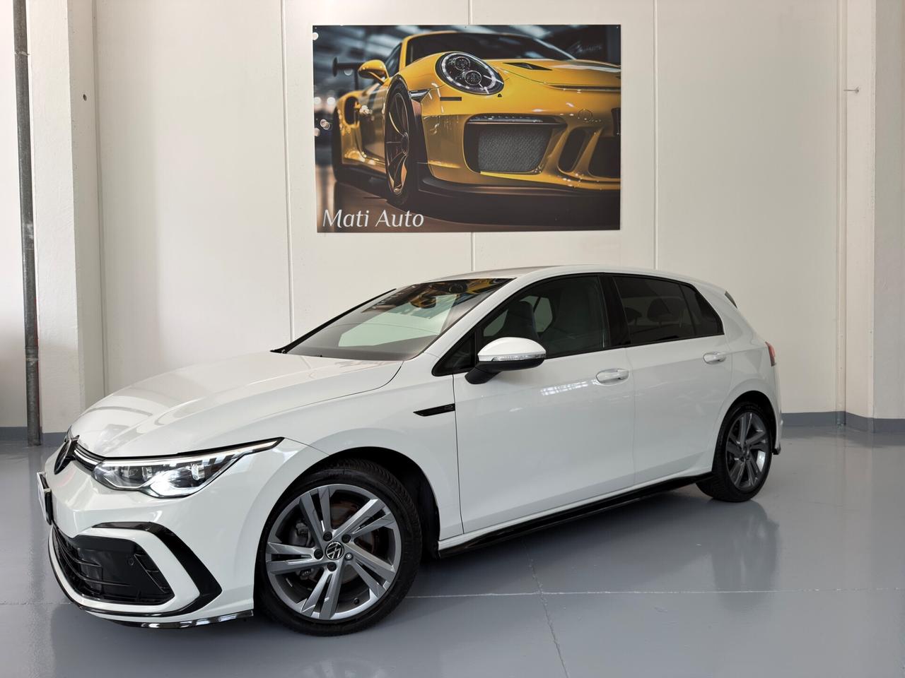 Volkswagen Golf 1.5 eTSI 150 CV EVO ACT DSG R-Line