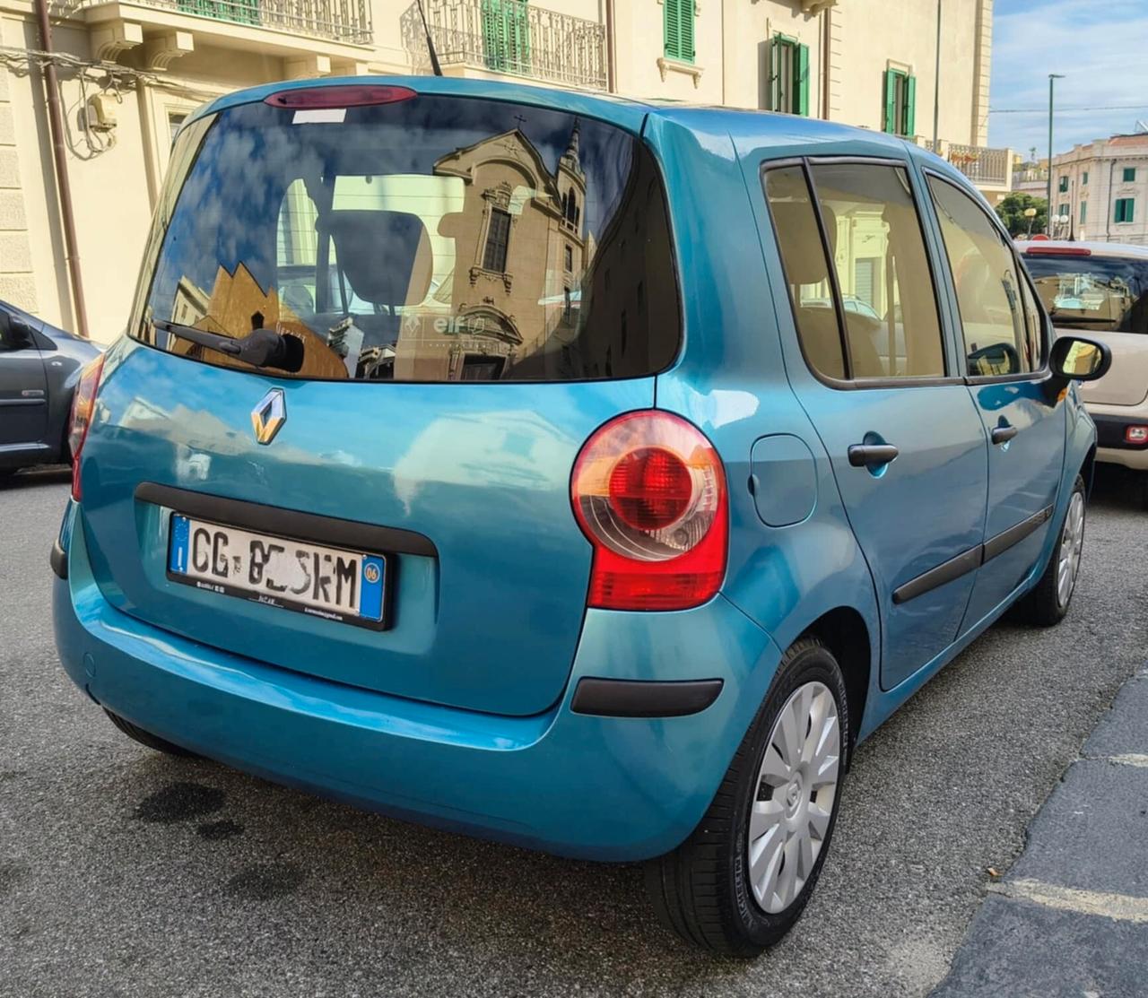 Renault Modus 1.2 16V Pack