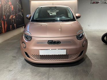 Fiat 500 500e Berlina 42 kWh Passion