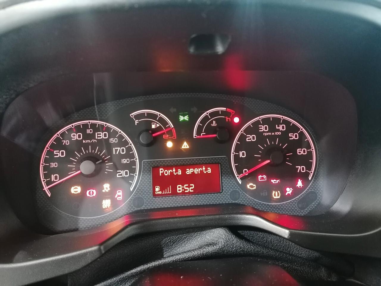 Fiat Qubo 1.4 8V 77 CV Active Natural Power