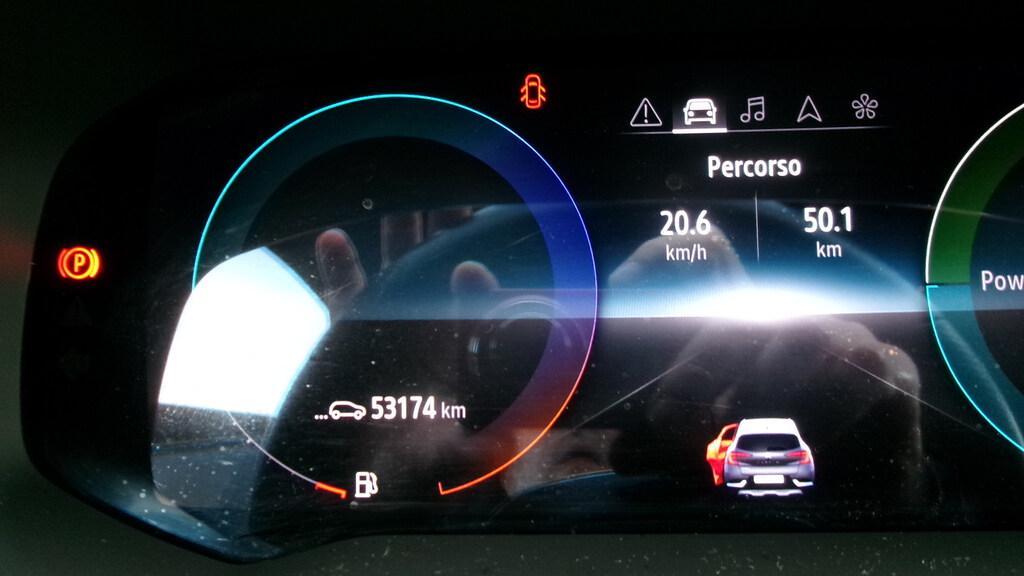 Renault Captur 1.6 Plug-in Hybrid E-Tech Engineered Auto