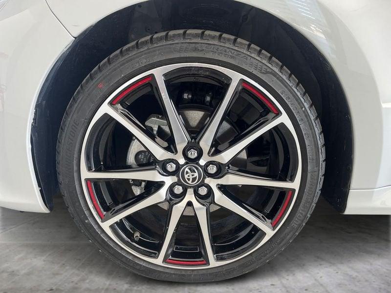 Toyota Yaris Yaris 1.5h 130 GR Sport AZIENDALE IVA ESPOSTA