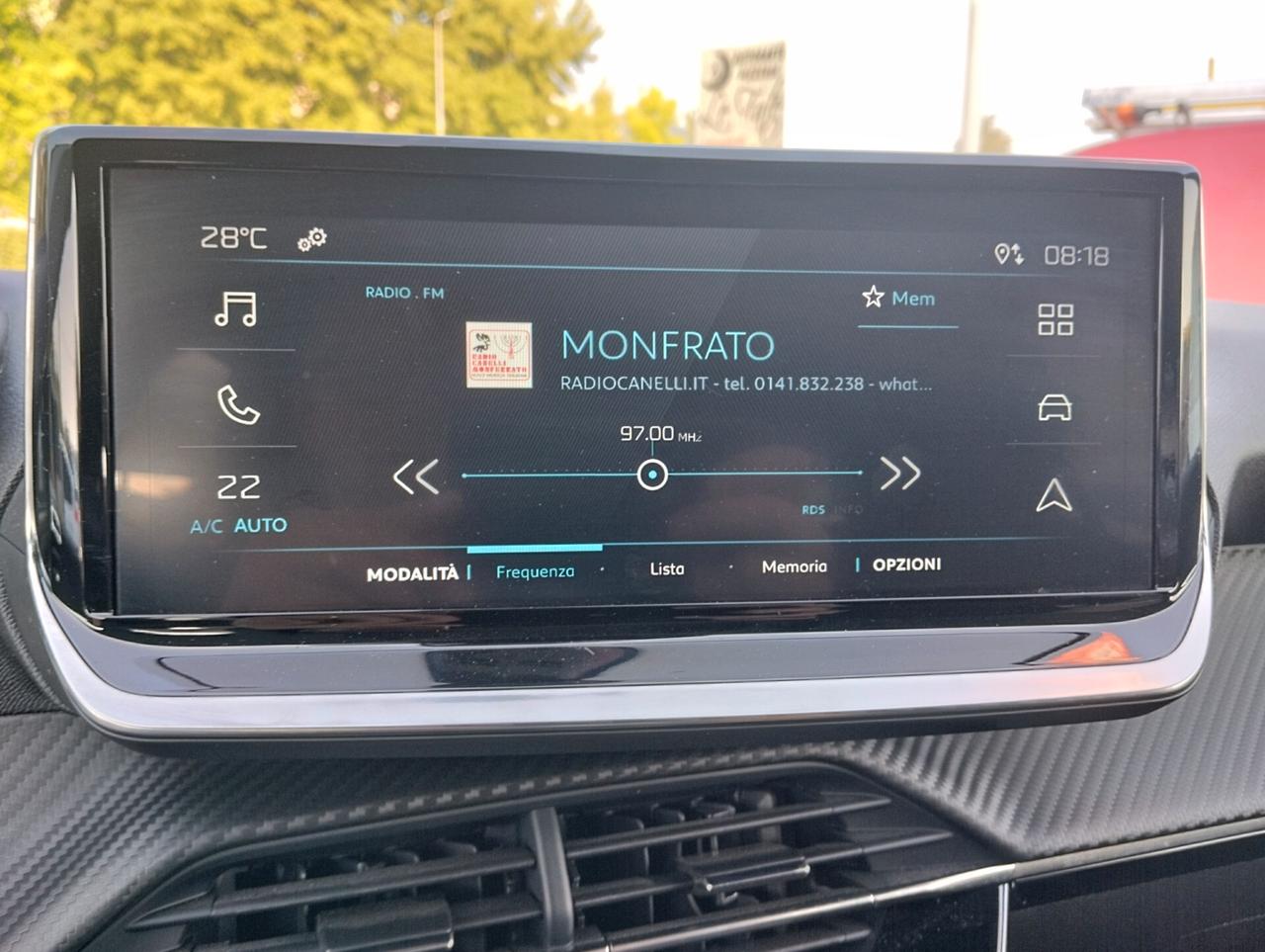 Peugeot 208 motore elettrico 136 CV 5 porte Active