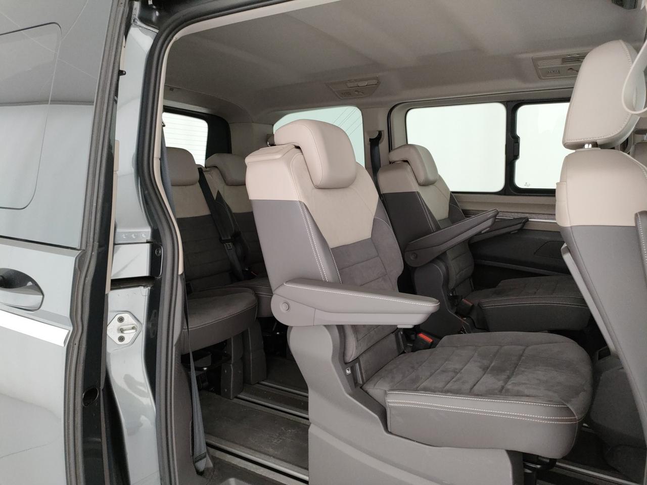 Volkswagen T7 Multivan 2.0 tdi style 150cv dsg 7p.ti