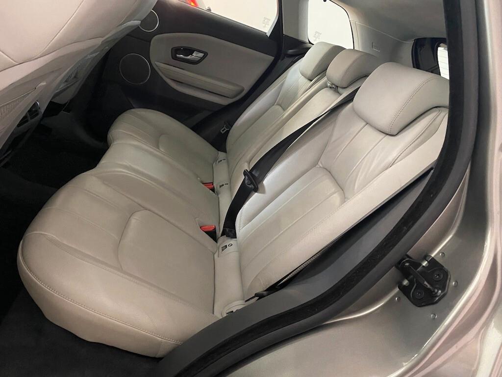 Land Rover Range Evoque 2.0 TD4 150 CV 5p. SE Dynamic