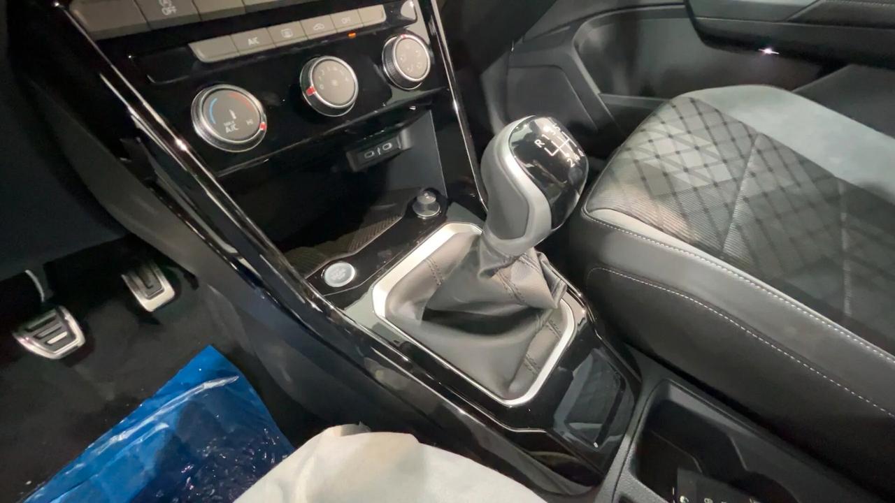 Volkswagen T-Roc 1.0 TSI R-Line Plus KM 0