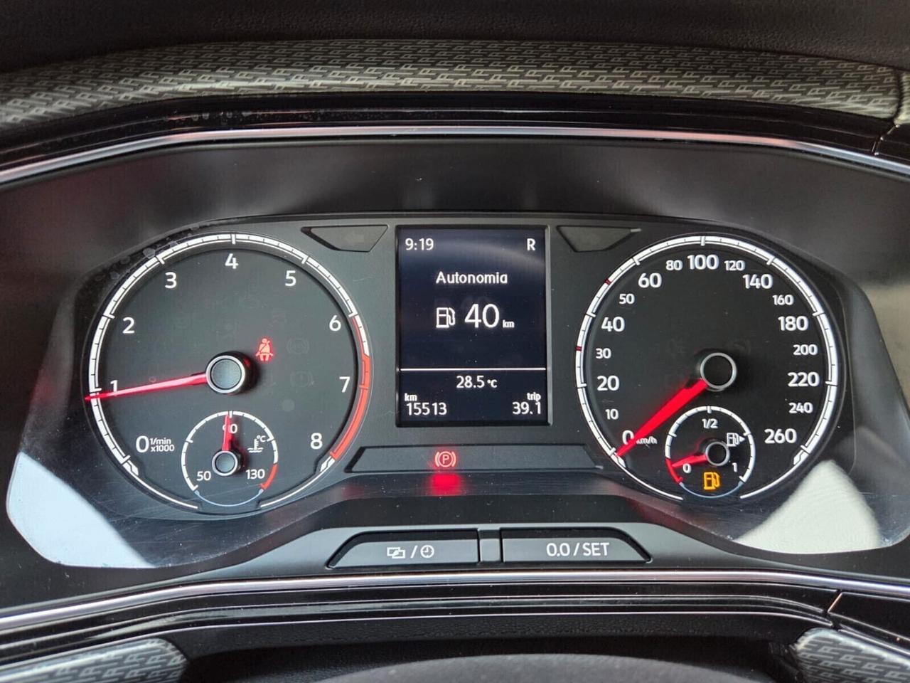 Volkswagen T-Cross 1.0 110 CV DSG R-LINE 15.000 KM
