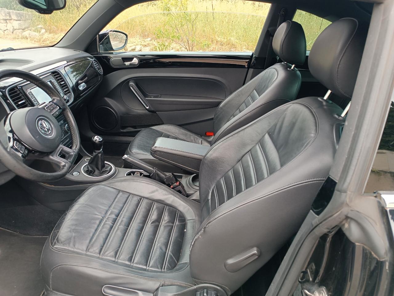 Volkswagen Maggiolino 2.0 TDI Sport tetto apribile"accetto permuta"