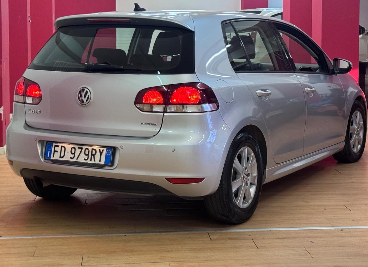 Volkswagen Golf 1.6 TDI DPF 5p. Highline-