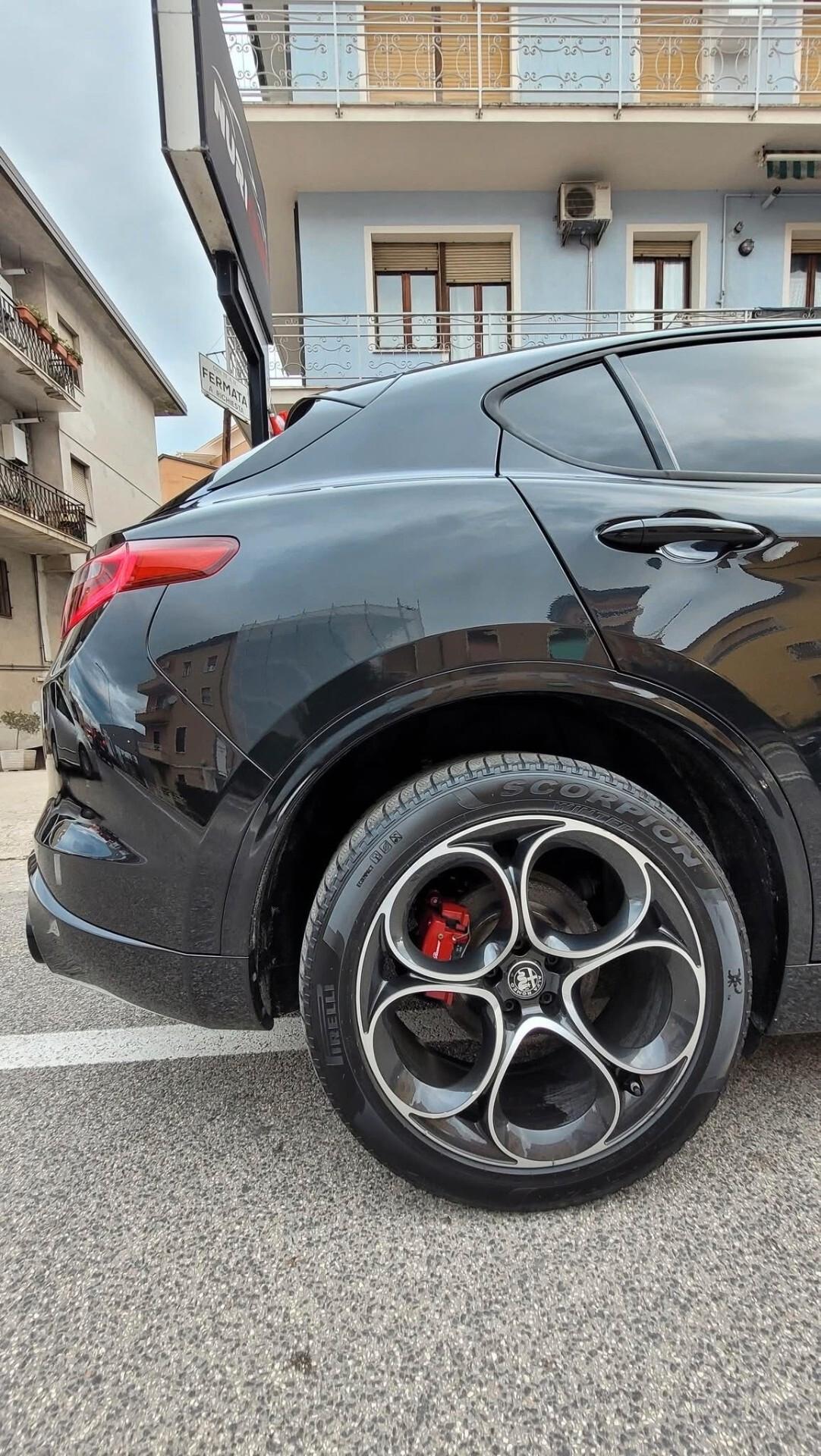 Alfa Romeo Stelvio 2.2 Turbodiesel 210 CV AT8 Q4 Veloce