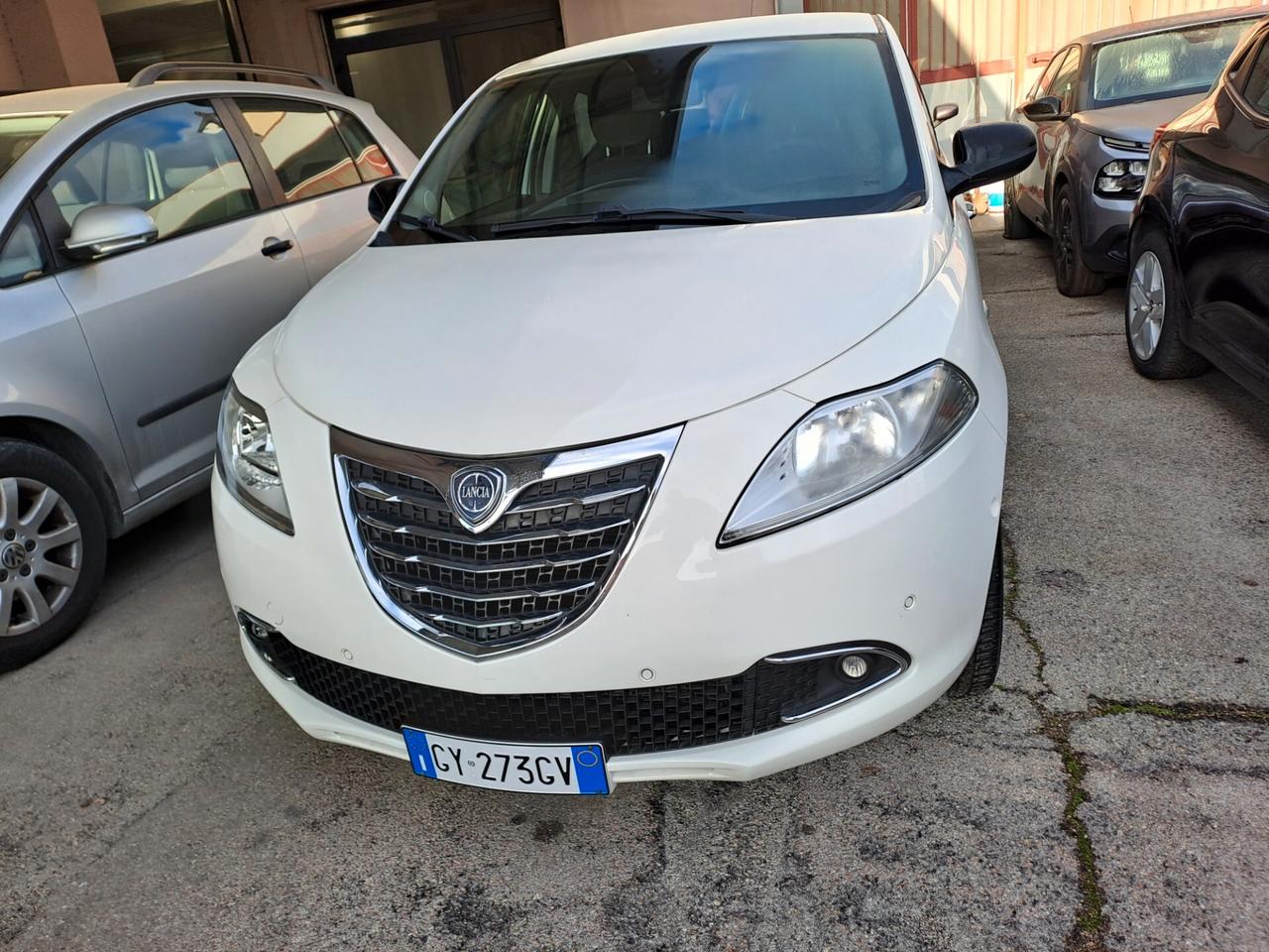 Lancia Ypsilon 1.3 MJT 16V 95 CV 5 porte S&S Gold