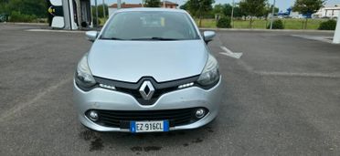 Renault Clio 1.2 75CV GPL 5 porte Costume National