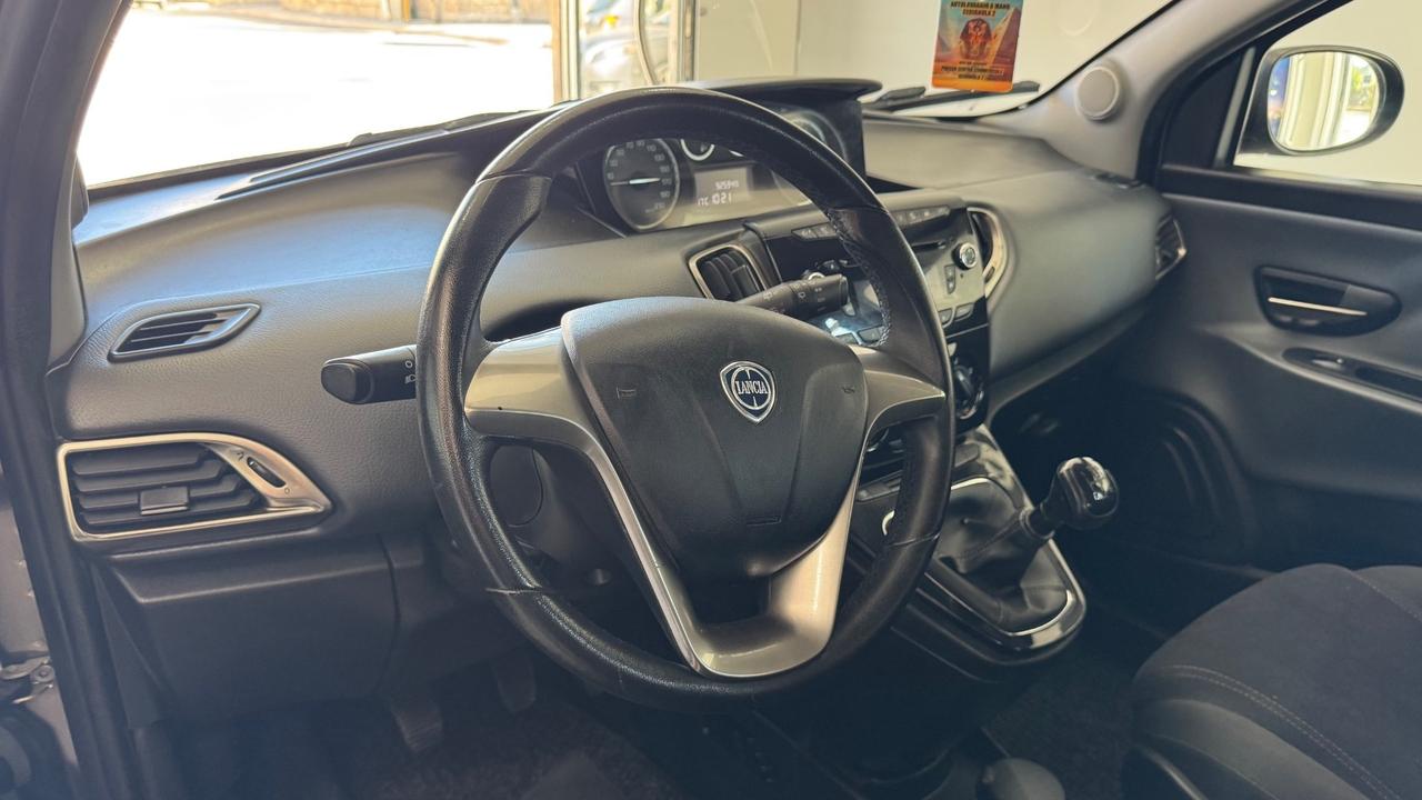 Lancia Ypsilon 1.3 MJT 16V 95 CV 5 porte S&S Gold