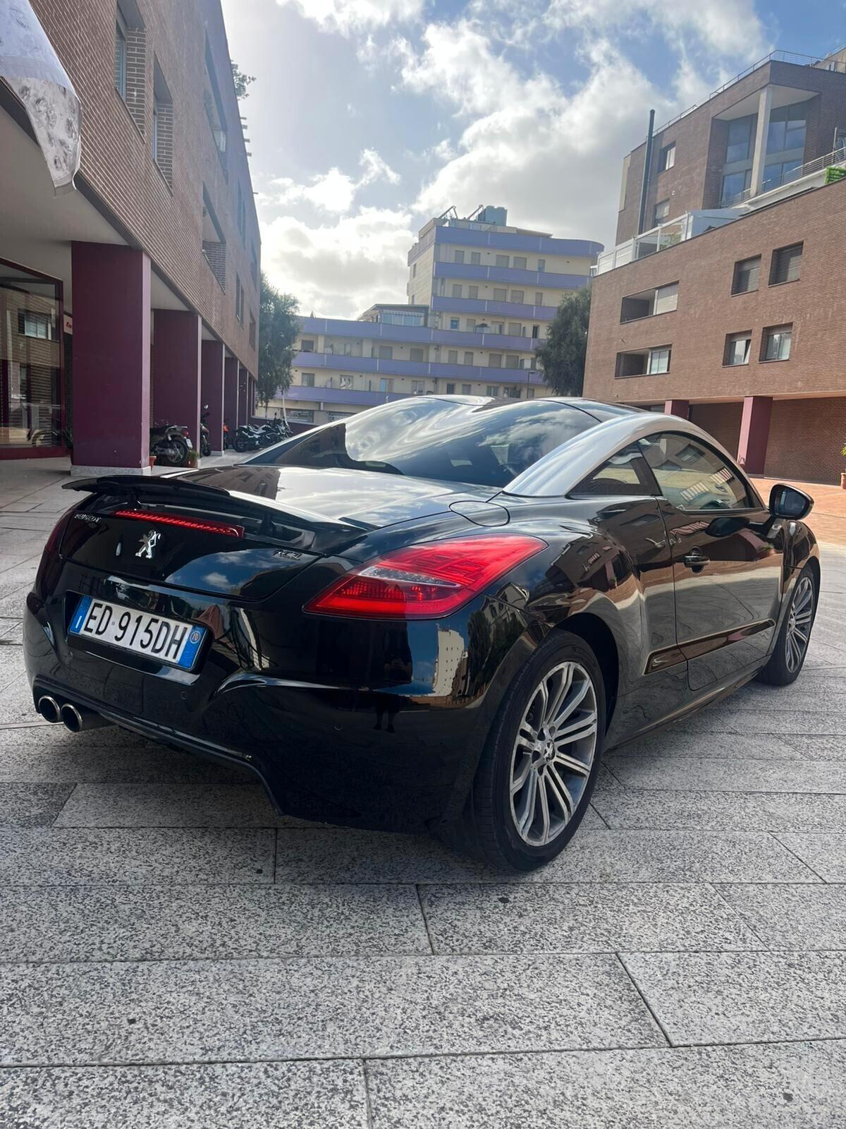 Peugeot RCZ 2.0 HDi 163CV Black Yearling