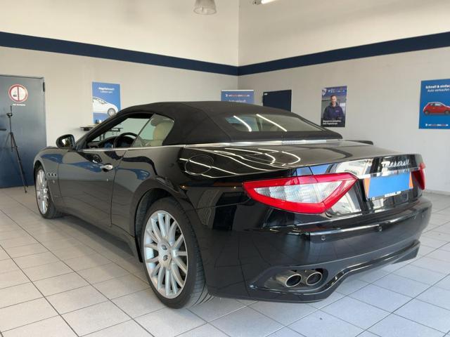 MASERATI GranCabrio 4.7 440CV TAGLIANDI UFFICIALI ! 2 PROPRIETARI !