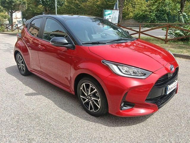TOYOTA Yaris 1.5 Full Hybrid 5 P. STYLE garanzia toyota 04/2037