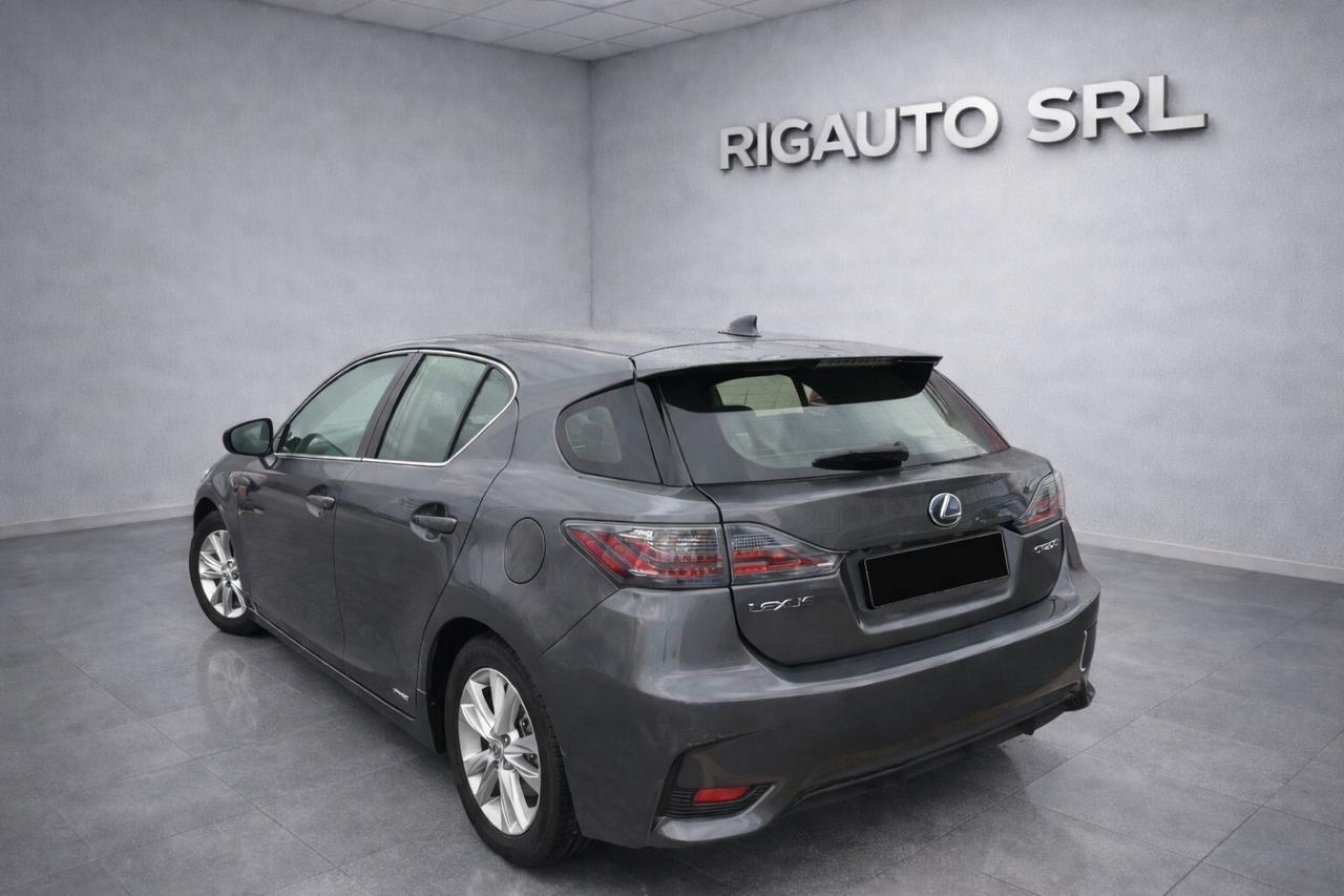 Lexus CT 200h Hybrid