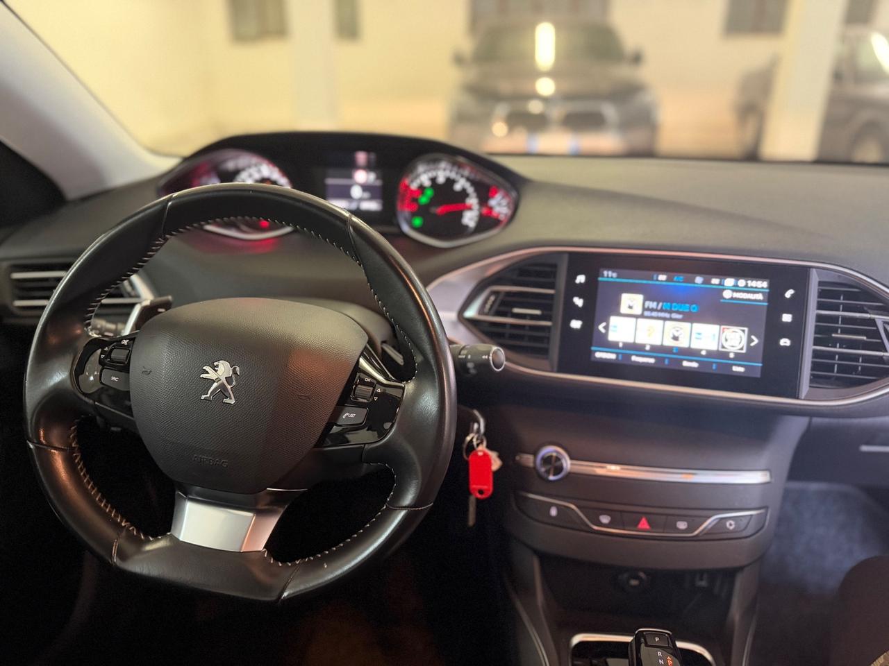 Peugeot 308 BlueHDi 130 S&S EAT6 SW Business