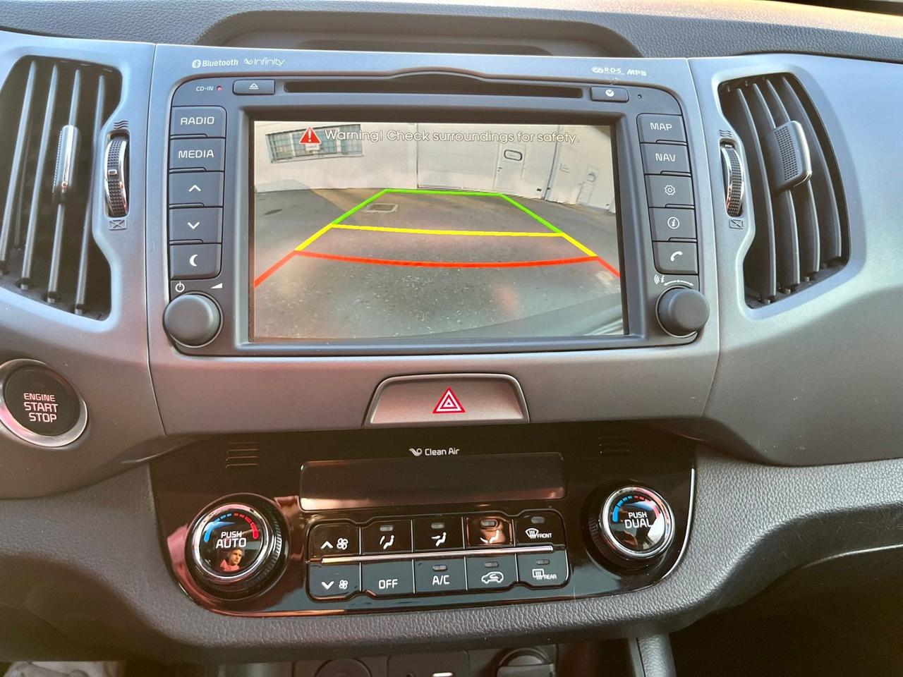 Kia Sportage 2.0d 4x4 2015 106.000km perfetta