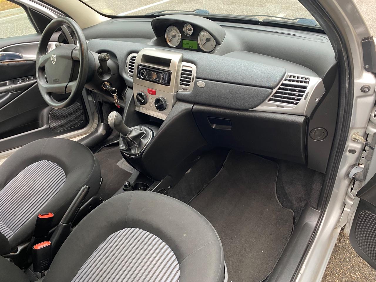 Lancia Ypsilon 1.3 diesel - 2008