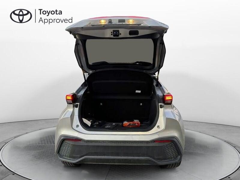 Toyota C-HR 1.8 hv Trend fwd e-cvt