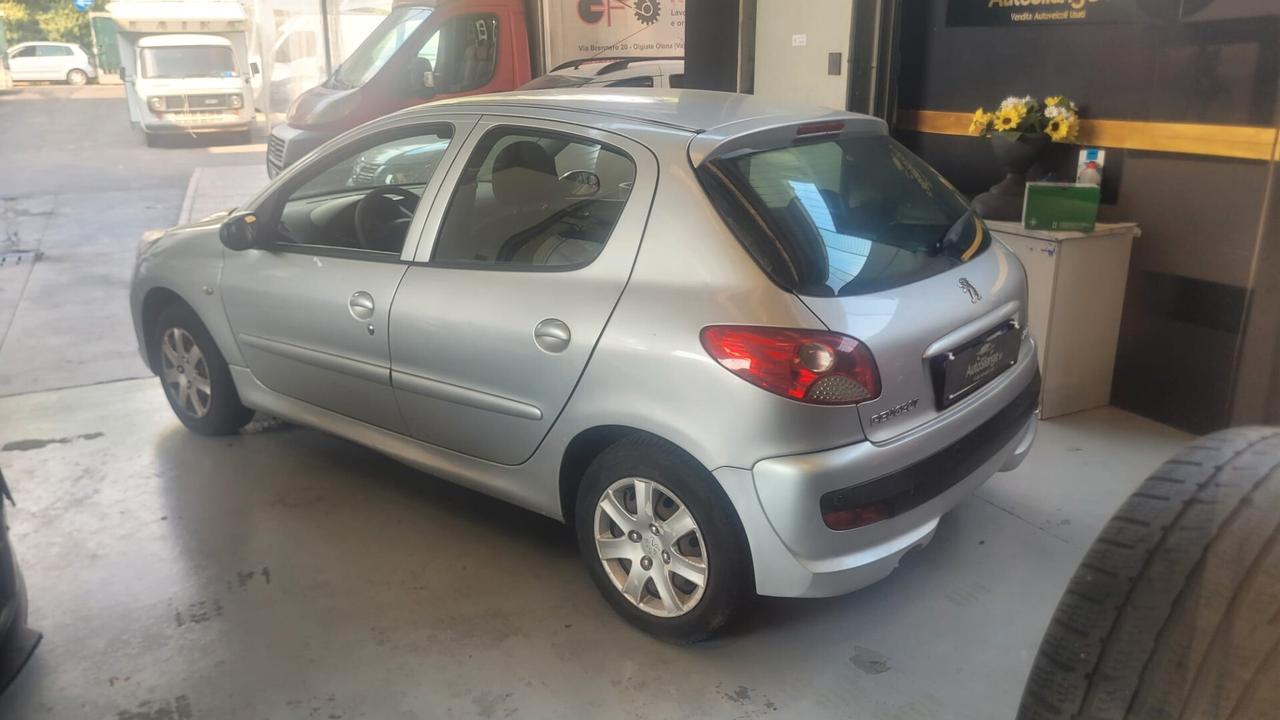 Peugeot 206 Plus 1.1 60CV 5p. GPL