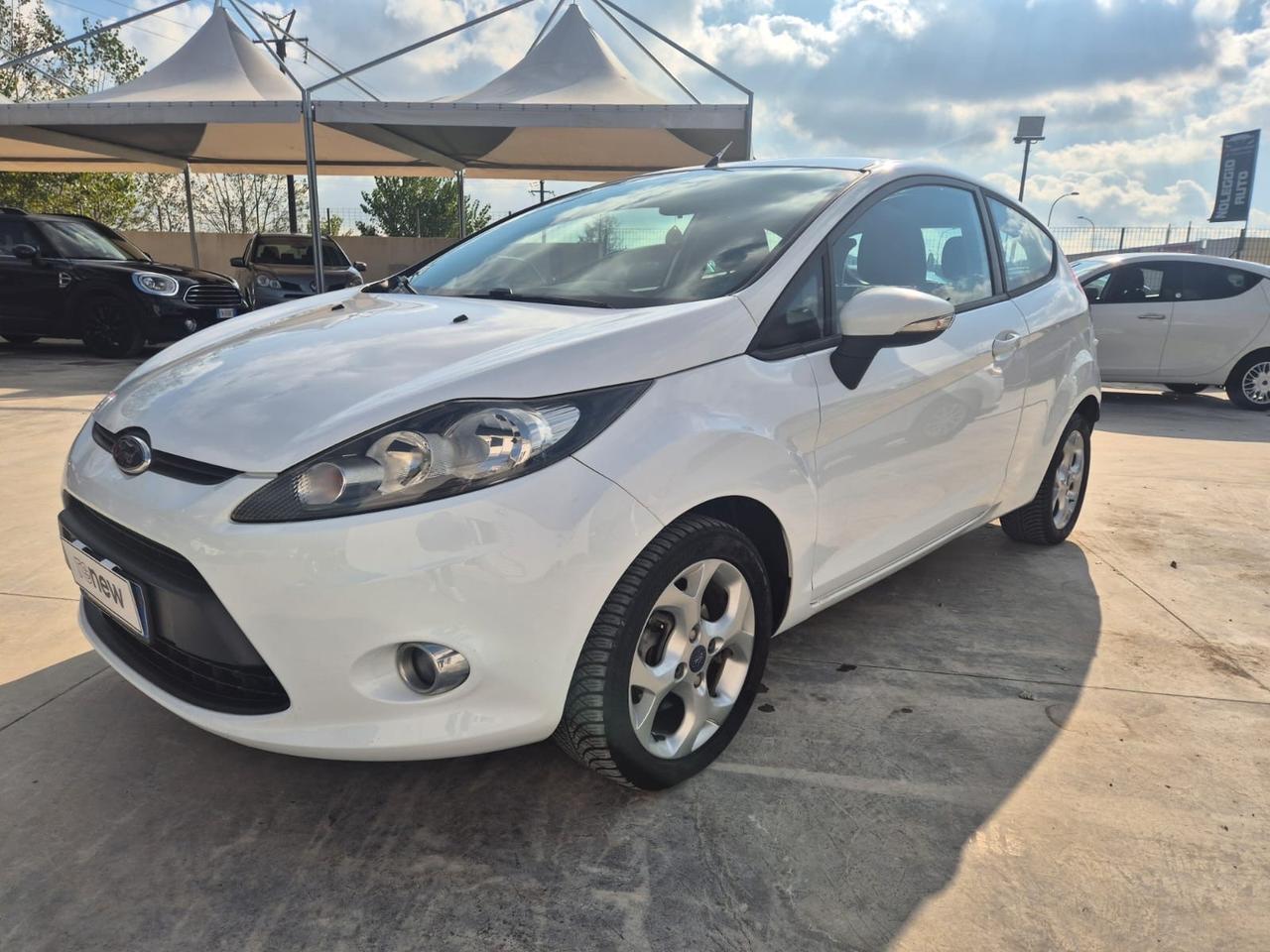 Ford Fiesta 1.4 TDCi 70CV Titanium