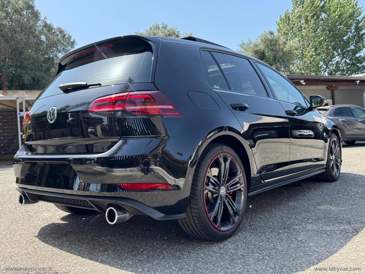 VOLKSWAGEN Golf GTI Perf. 2.0 245CV TSI DSG 5p. BMT