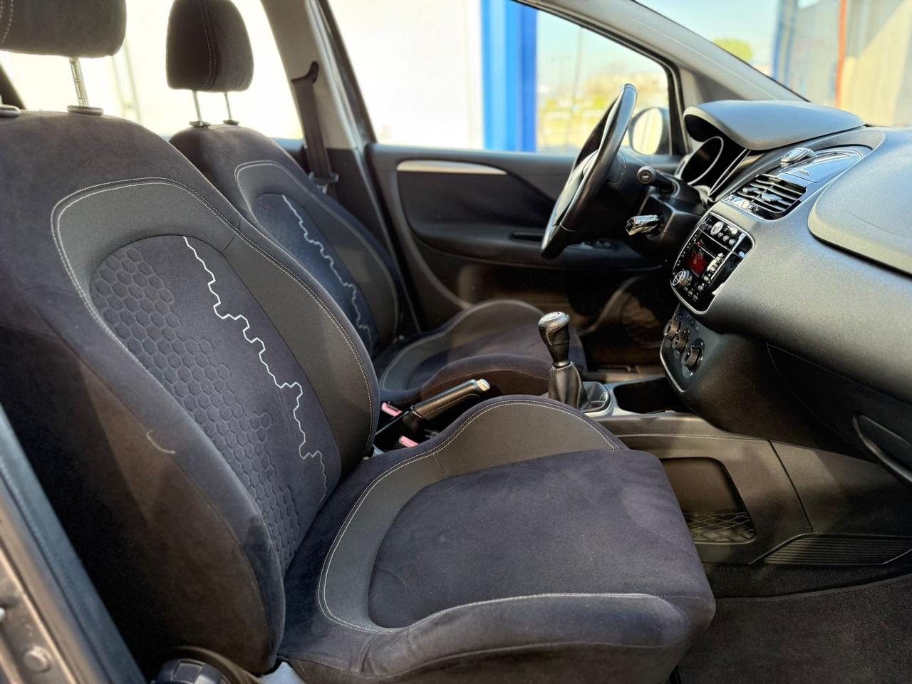 Fiat Punto 1.3 MJT II 75 CV 5 porte Street
