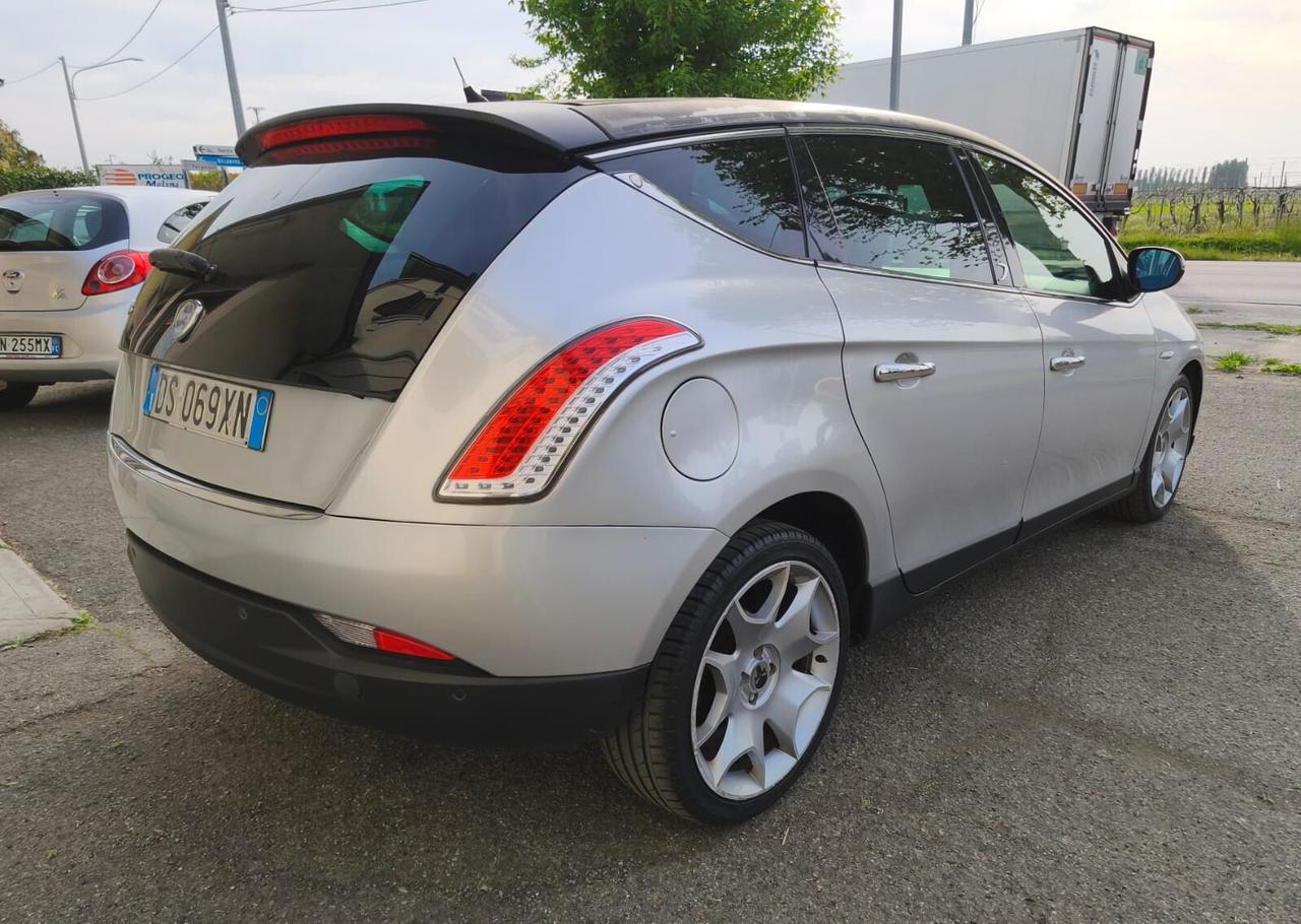 Lancia Delta 1.4 T-Jet 150 CV Platino