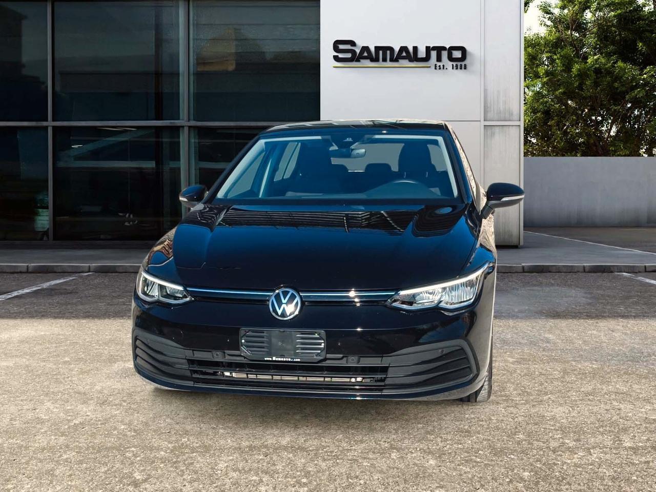 Volkswagen Golf 2.0 TDI 115 CV SCR Life 48.500 KM Certificati! - LED, Navi, FULL!