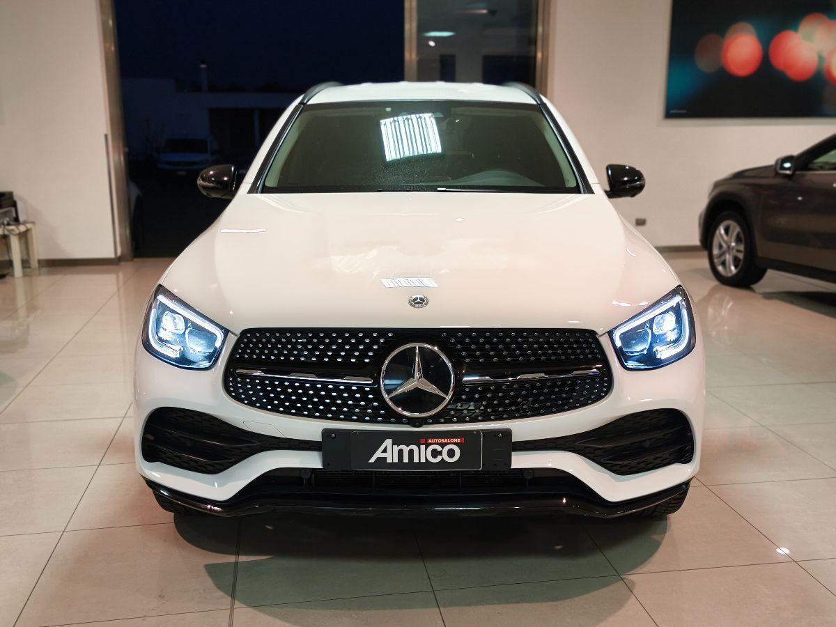 MERCEDES GLC 220 d 4Matic Premium Plus AMG Luci Ambient Gancio
