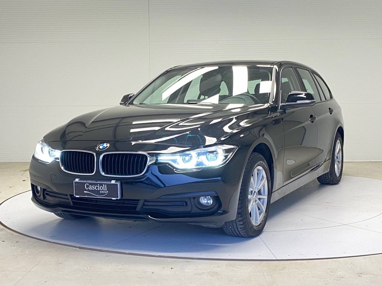 BMW Serie 3 318d Touring xdrive