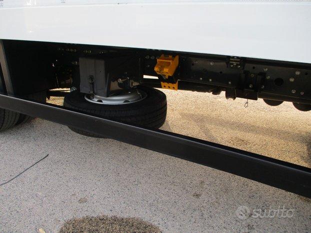 Iveco EUROCARGO 75-21 210CV E6 FURGONE 6M+PEDANA 2