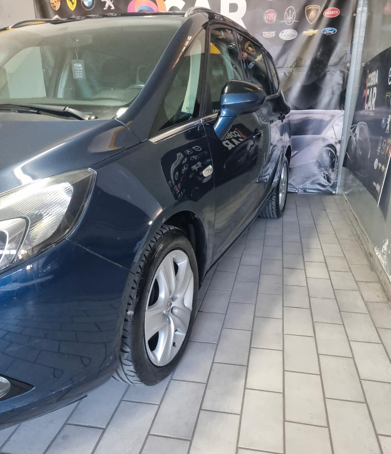 Opel Zafira Tourner